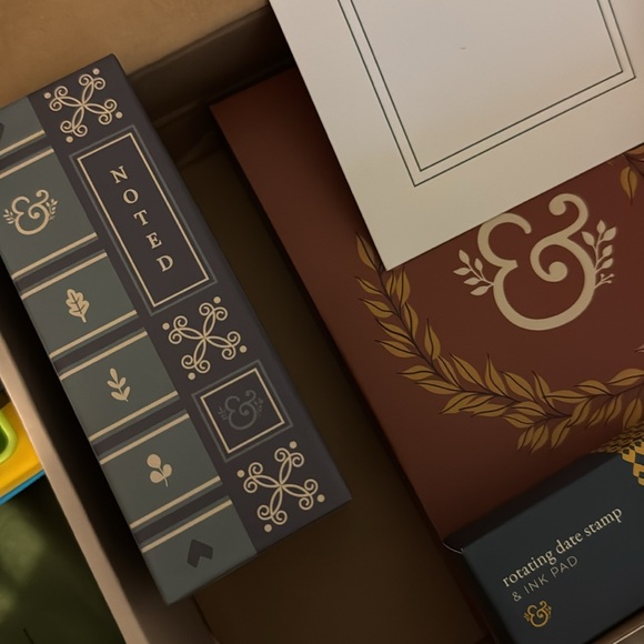 Elegant Stationery Set with Stickers and Stamp - Picture 2 of 6